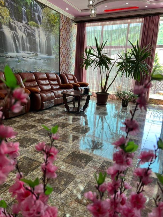 Zangezur Hotel Ґоріс Екстер'єр фото