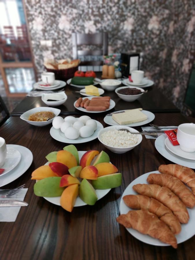 Zangezur Hotel Ґоріс Екстер'єр фото