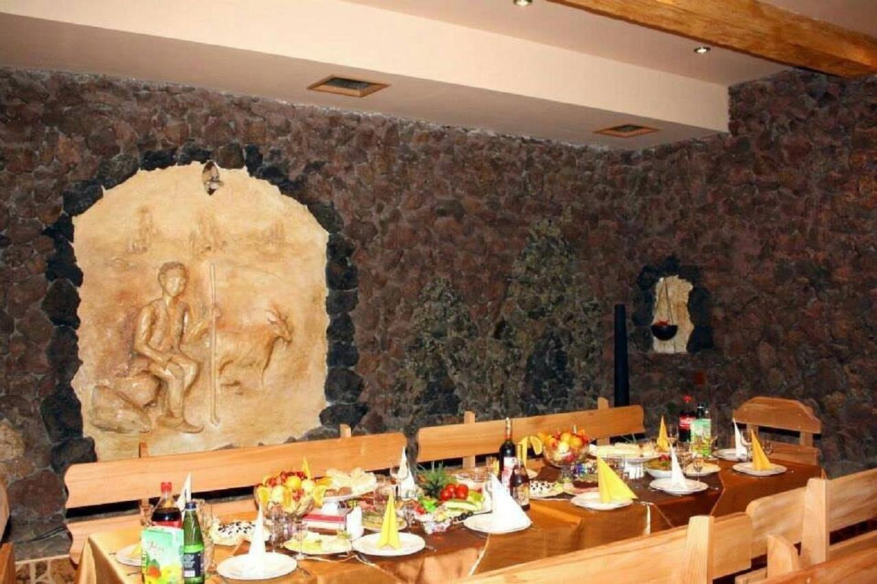Zangezur Hotel Ґоріс Екстер'єр фото